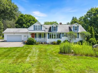 43 Gates Farm Rd, Glastonbury, CT 06033