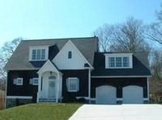 308 Chuniloti Cir, Loudon, TN 37774