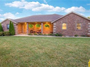 84 NW 575th Rd, Warrensburg, MO 64093