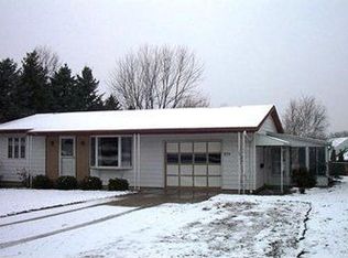 3224 Saltsman Rd, Erie, PA 16510