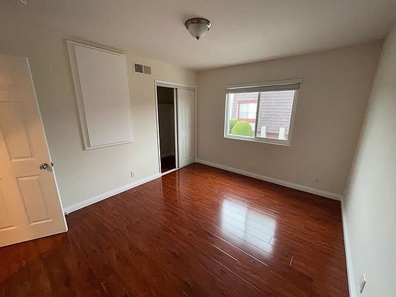 5th image of 621 N Alhambra Ave