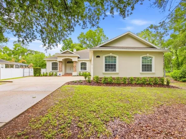 713 Whitehall St, Plant City, FL 33563
