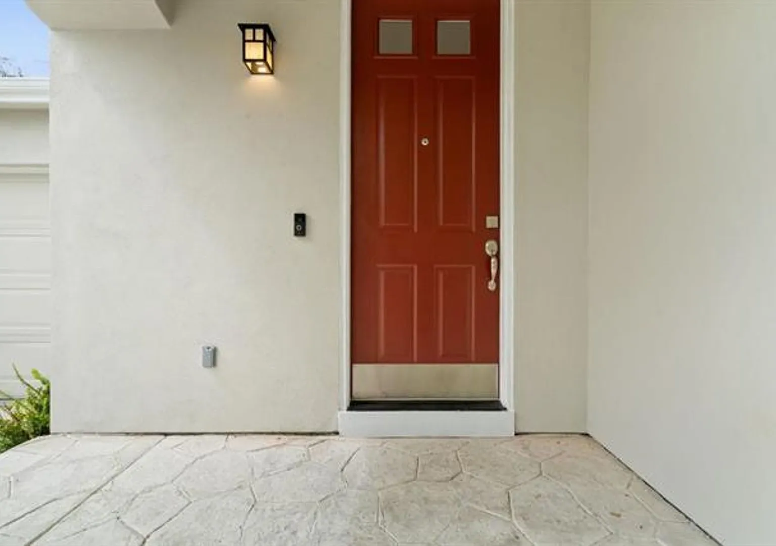 Shared Home with Flexible Room & Pricing Options | UCSC Westside — Photo 2