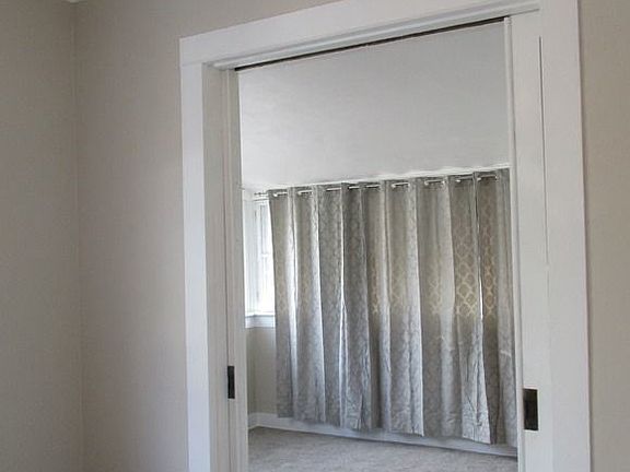 5th image of 85 Bradford St