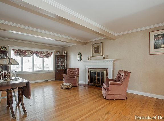 4th image of 309 Willowcrest Dr
