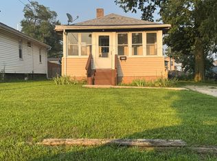 1524 Pine St, Ottawa, IL 61350