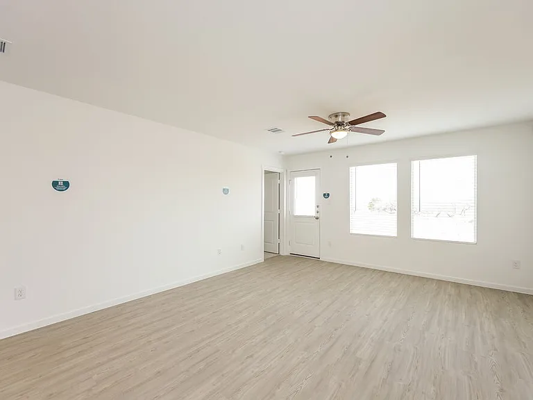 3605 Knob Trl — Photo 4