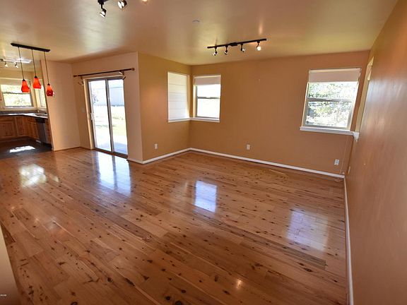 4th image of 7552 Mountain Laurel Dr APT C1