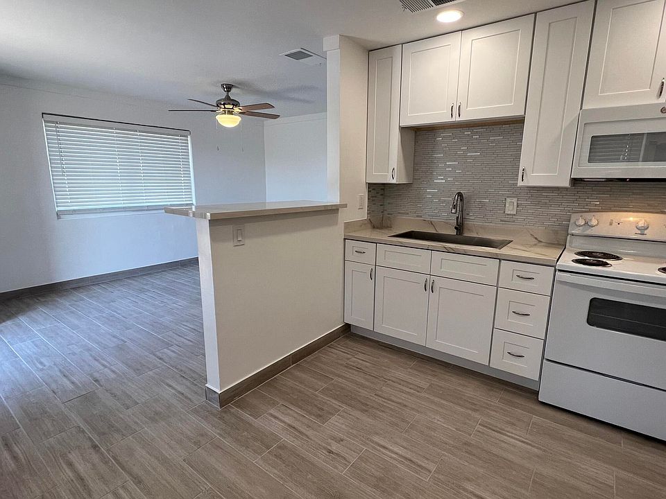 1st image of 11033 N 16th Ave APT 1