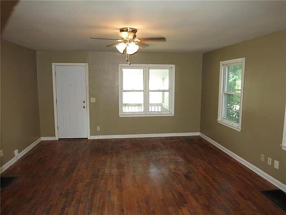4th image of 405 N Crysler Ave