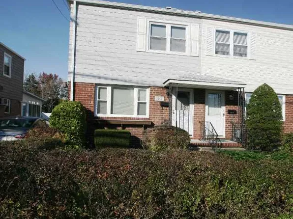 11517 14th Ave, Flushing, NY 11356