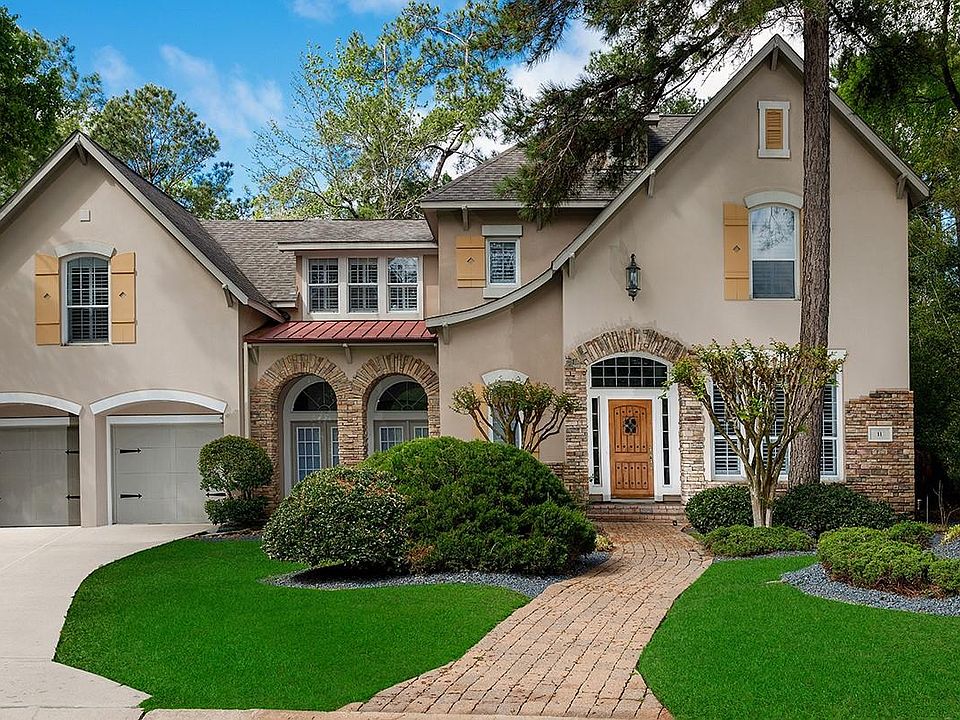1st image of 11 N Lansdowne Cir