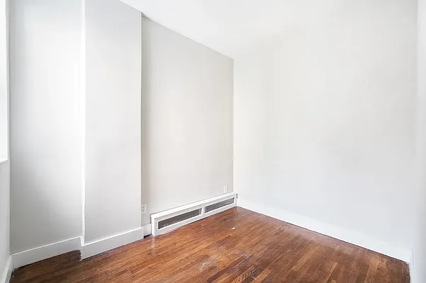 Rented by The Agency | media 5