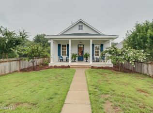 404 2nd St, Gulfport, MS 39507
