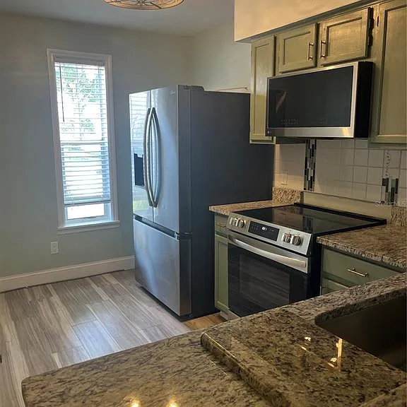 11359 Stratton Park Dr — Photo 2