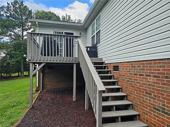 4th image of 306 Gardner Point Dr
