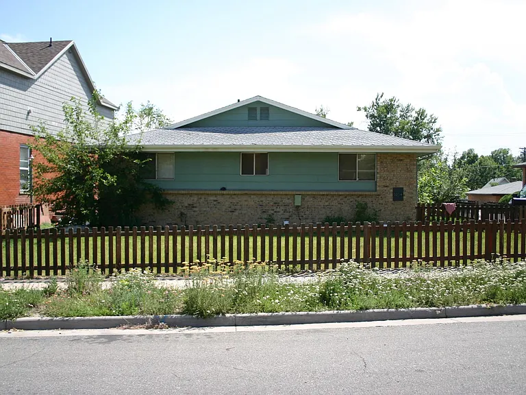 3234 W Fairview Pl #4 — Photo 8