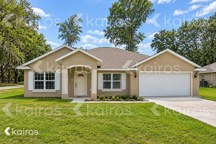 3 bed, 2.0 bath, 1936 sqft, $2,095 — Photo 1