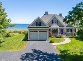 303 Seaside Ave, Saco, ME 04072