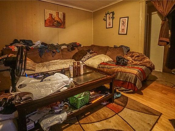 2nd image of 1707 Whitney Ave