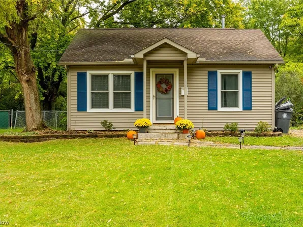 313 S Pleasant St, Oberlin, OH 44074