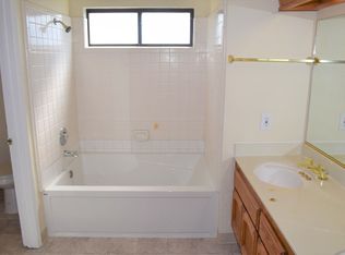 4712 Story Way, Elk Grove, CA 95758