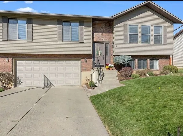 5655 S Village Way, South Ogden, UT 84403