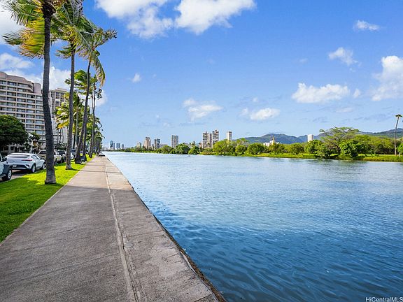 5th image of 2421 Ala Wai Blvd APT 1502