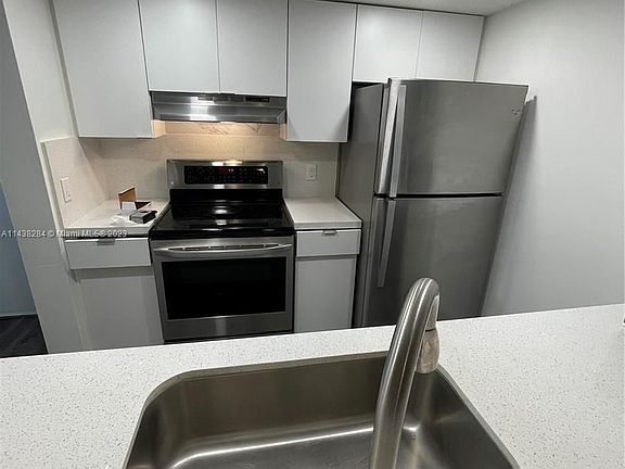 4th image of 8160 Geneva Ct APT 101