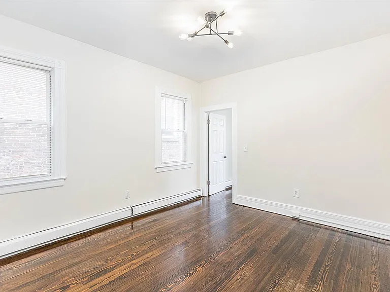 105 Pine St #2 — Photo 10
