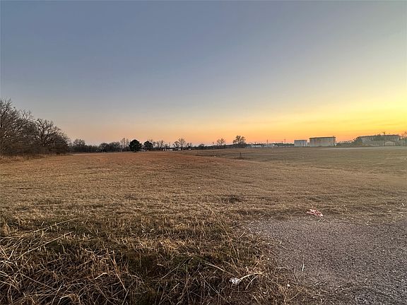 2nd image of County Road 3700
