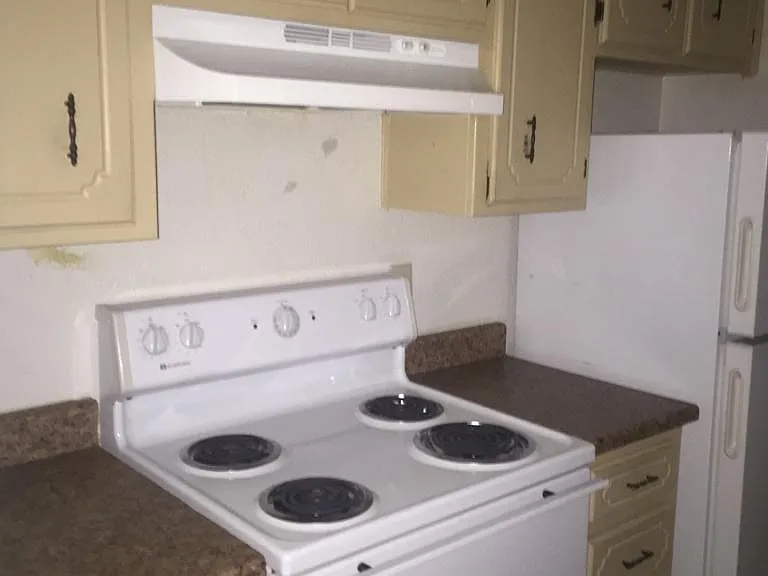 140 E Hawkeye Ave #A3 — Photo 10