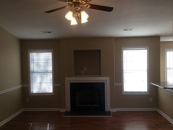 2nd image of 9916 Orchard Grass Ct