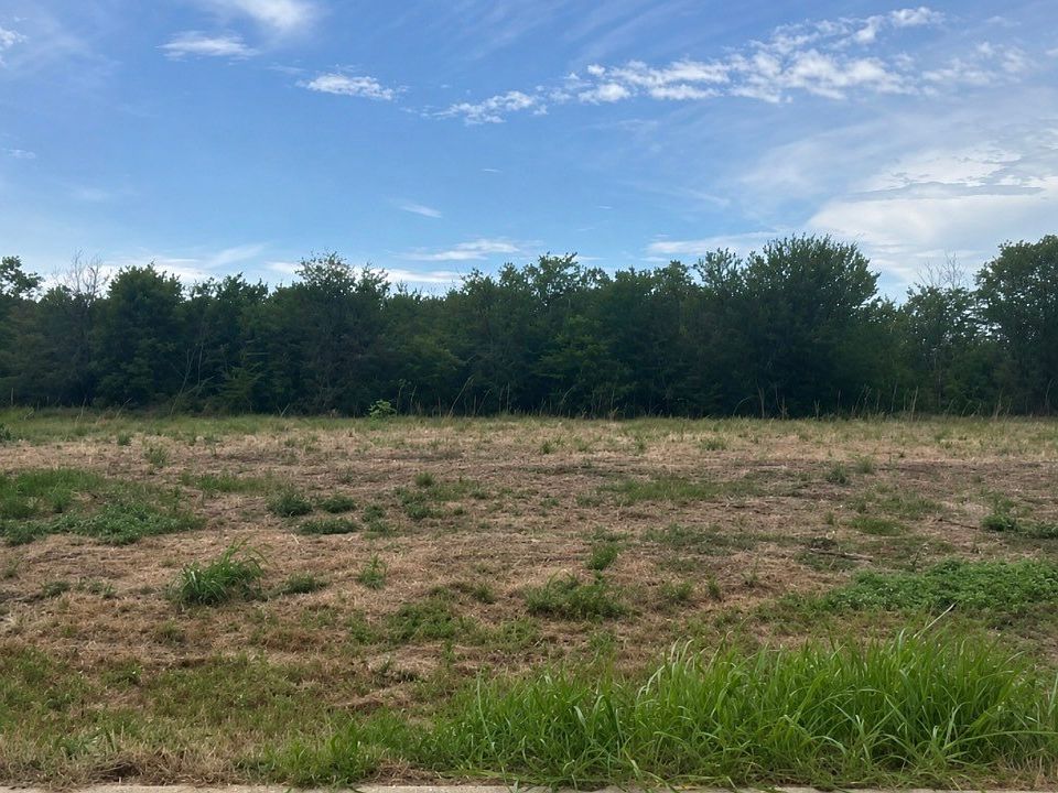 1st image of 309 Creekside Rd