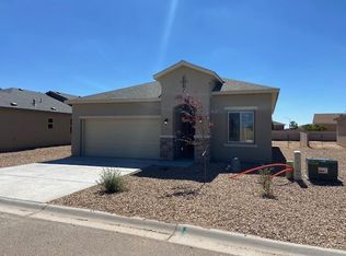 8 Margarita Cir, Los Lunas, NM 87031