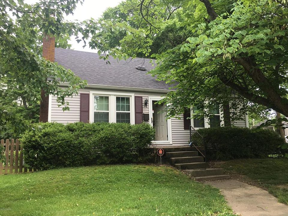 1st image of 2229 Bradford Dr