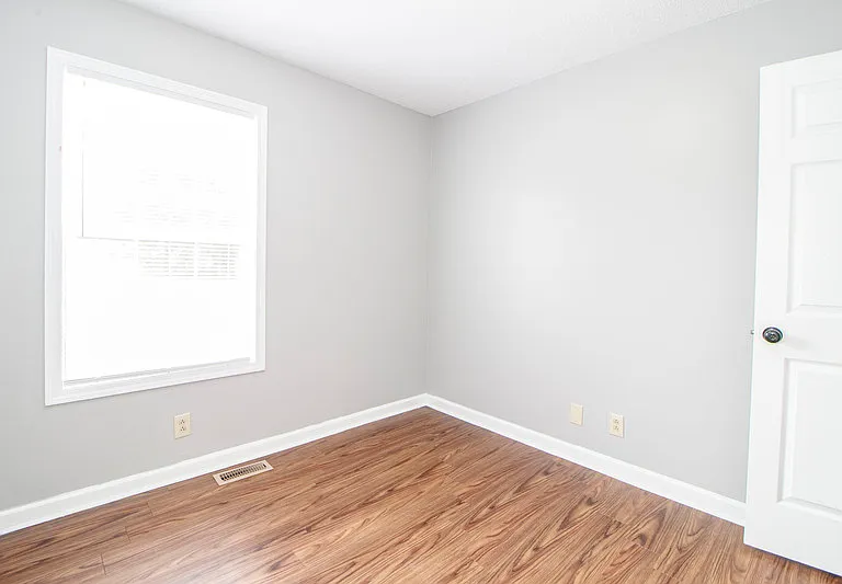 1212 Kendall Dr — Photo 15