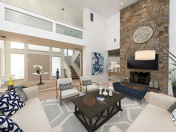3rd image of 14 Pleasant Ln