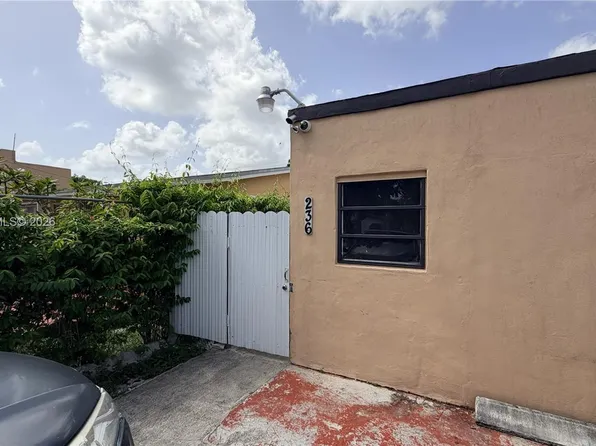 236 E 14th St, Hialeah, FL 33010