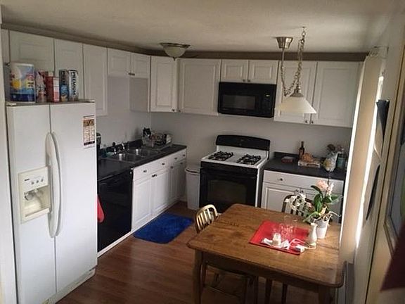 4th image of 41 Farrwood Ave APT 11