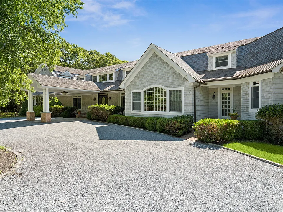 1332 Deerfield Rd
