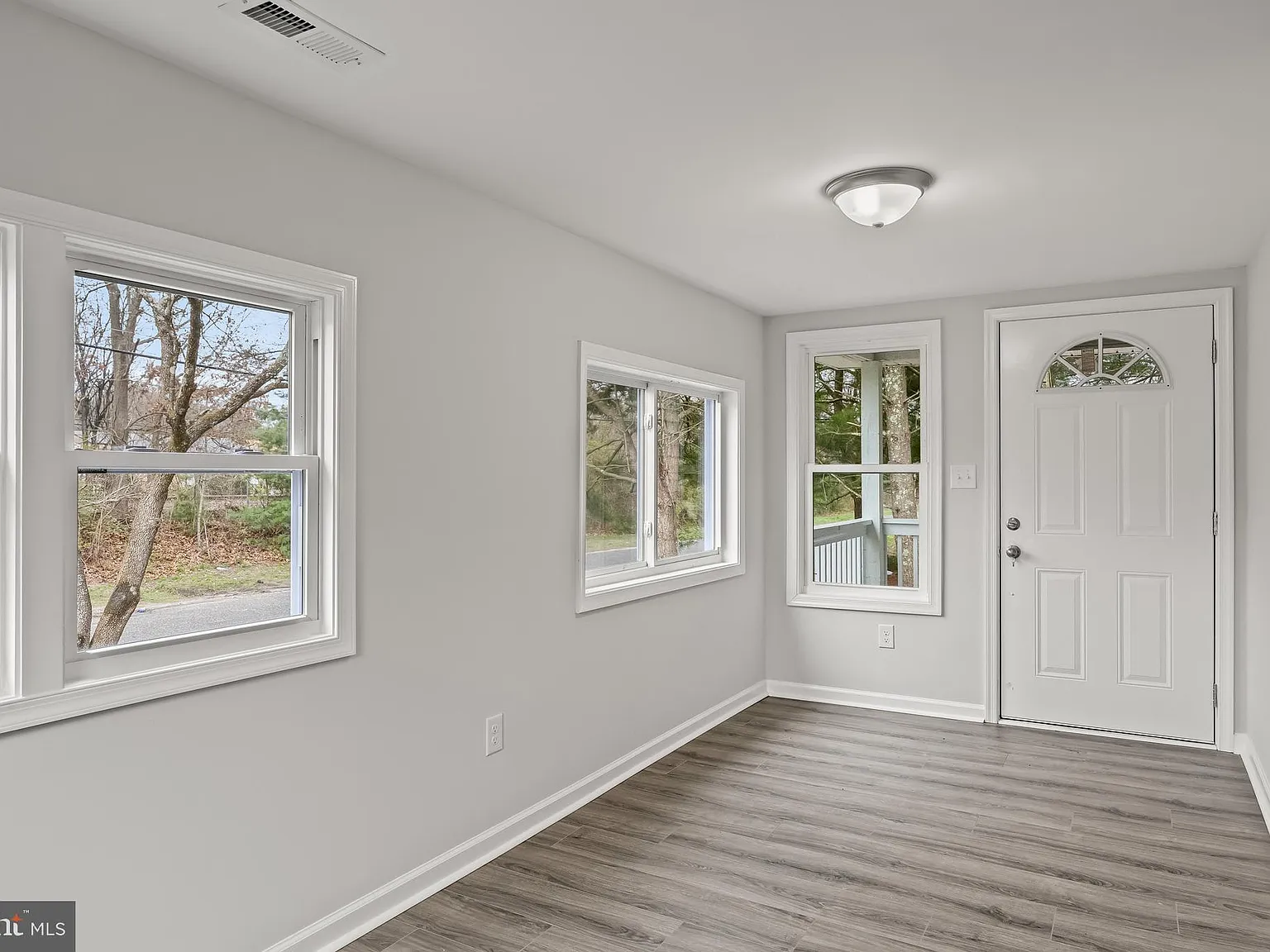4 bed, 1600 sqft, $2,750 — Photo 4