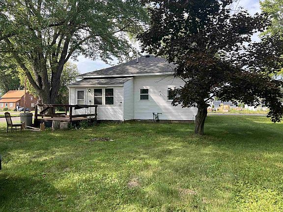 2nd image of 507 E 3RD STREET