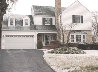 2682 Kent Rd, Columbus, OH 43221