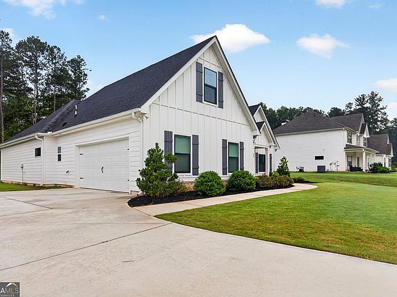 3rd image of 55 Sagebrook Ln