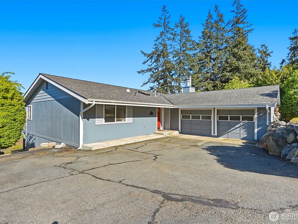 1st image of 2198 Aurora Court