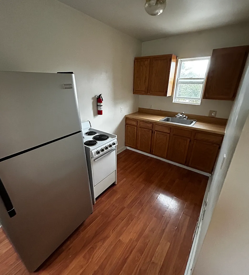 1 bed, 650 sqft, $950 — Photo 4
