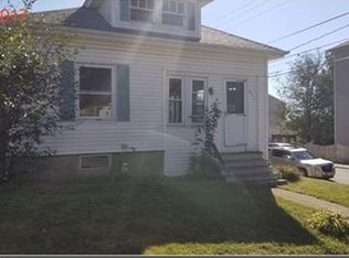 211 Sprague St, Fall River, MA 02724