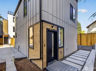 1220 NE 100th St, Seattle, WA 98125