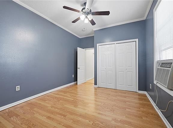 5th image of 1708 S Lopez St